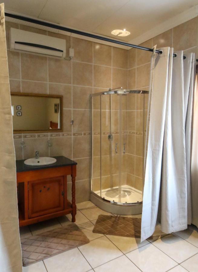 Waterval Self-Catering Holiday Home Sabie Bagian luar foto