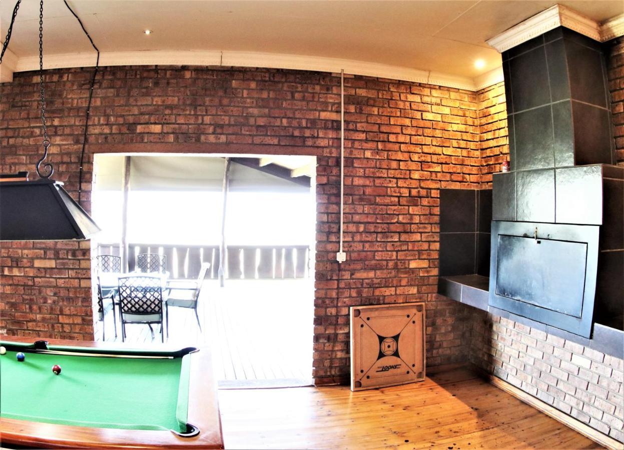 Waterval Self-Catering Holiday Home Sabie Bagian luar foto